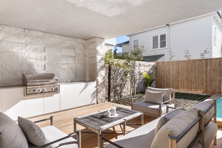 Photo of property in 19a Argyle Street, Hamilton East, Hamilton, 3216