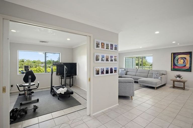 Photo of property in 114 Colombo Road, Waiuku, 2123