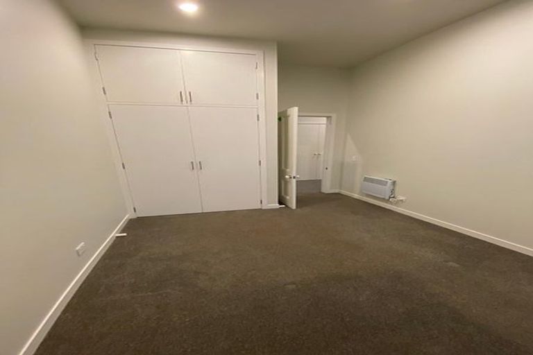 Photo of property in 77 Nottingham Street, Karori, Wellington, 6012