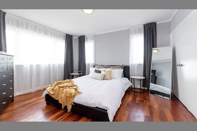 Photo of property in 23a Riserra Drive, Ranui, Auckland, 0612