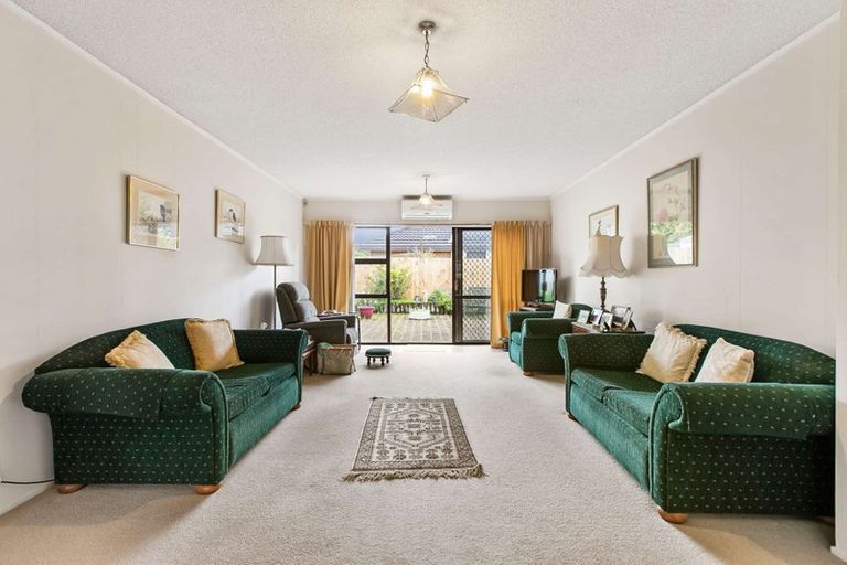 Photo of property in 2/13 Citation Way, Botany Downs, Auckland, 2010