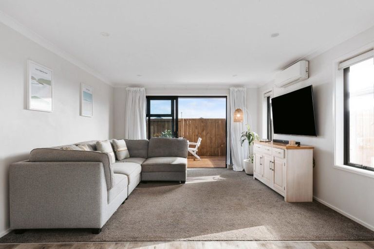 Photo of property in 7 Tamapahore Boulevard, Papamoa Beach, Papamoa, 3118