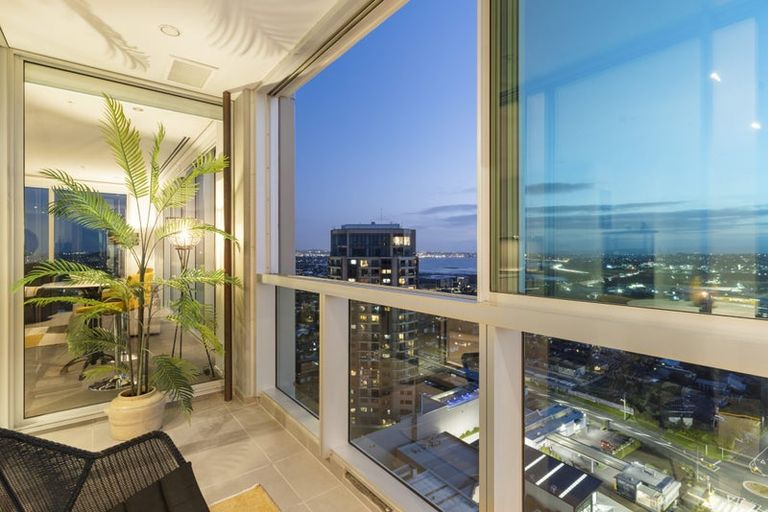 Photo of property in Sentinel Apartments, 1903/3 Northcroft Street, Takapuna, Auckland, 0622