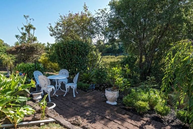 Photo of property in 1/20 Dowling Place, Pakuranga, Auckland, 2010