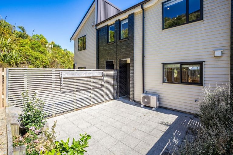 Photo of property in 25 Holystone Road, Whitby, Porirua, 5024