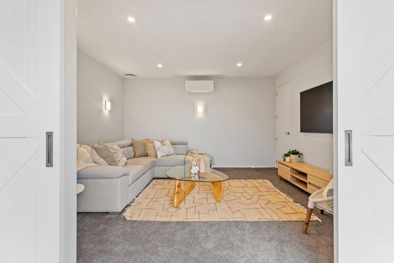 Photo of property in 5 Shearwater Lane, Point Wells, 0986