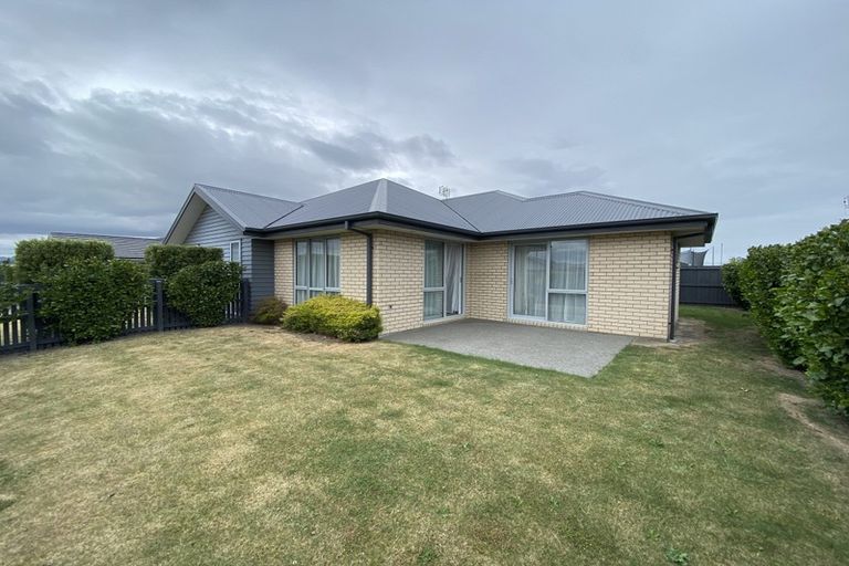 Photo of property in 16 Winfield Drive, Wigram, Christchurch, 8042