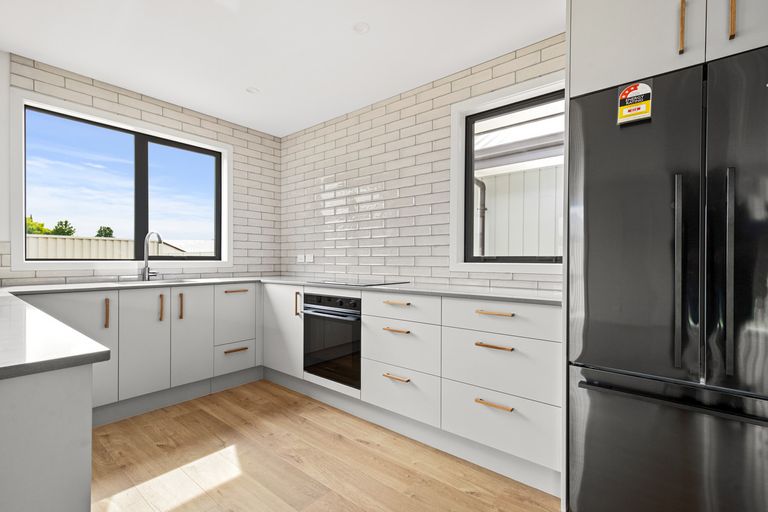 Photo of property in 16 Bantry Street, Alexandra, 9320