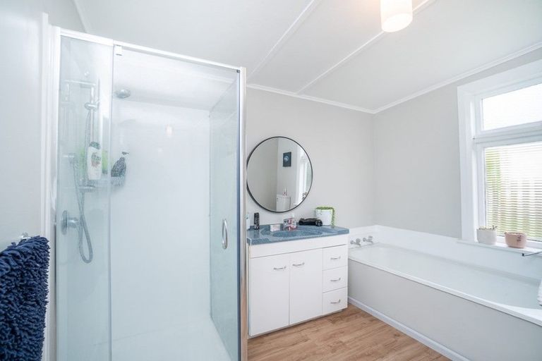 Photo of property in 9 Huia Street, Pahiatua, 4910