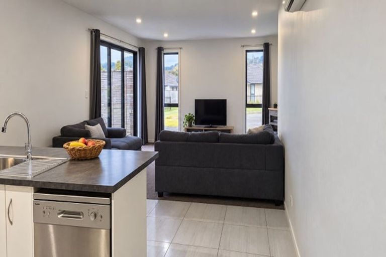 Photo of property in 22 Martindale Lane, Tuakau, 2121
