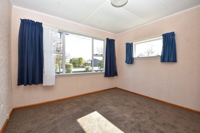 Photo of property in 234 High Street North, Carterton, 5713