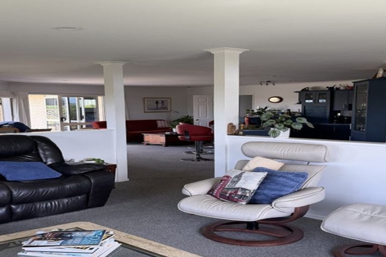 Photo of property in 14 Hillcrest Street, Tirau, 3410