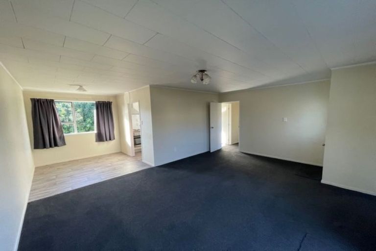 Photo of property in 2/63 Archmillen Avenue, Pakuranga Heights, Auckland, 2010