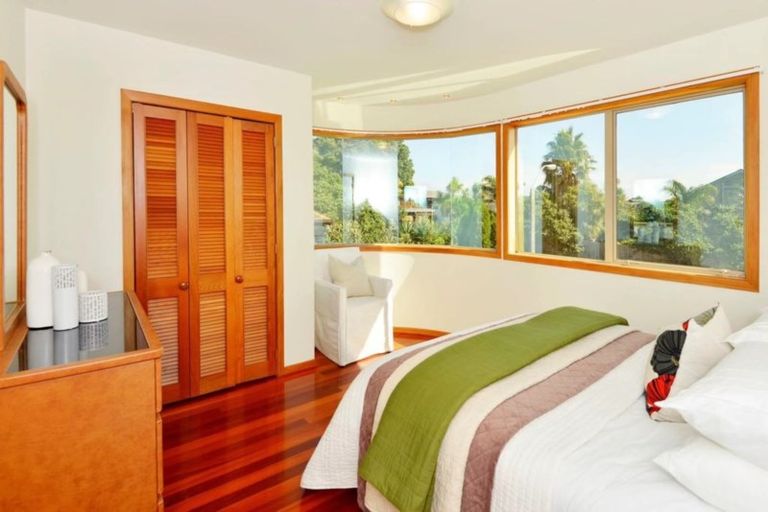 Photo of property in 5 Gilberd Place, Torbay, Auckland, 0630