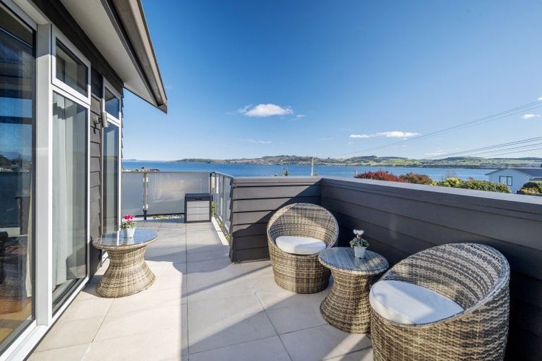 Photo of property in 23 Shepherd Road, Waipahihi, Taupo, 3330