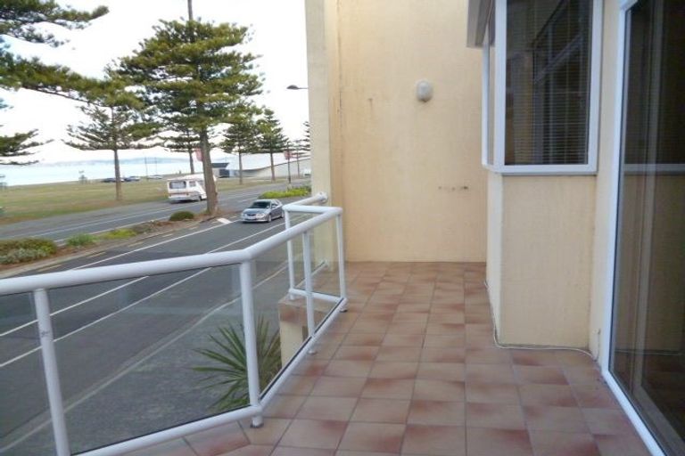 Photo of property in 427 Marine Parade, Napier South, Napier, 4110