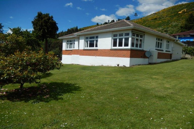 Photo of property in 50a Branxholm Street, Roxburgh, 9500