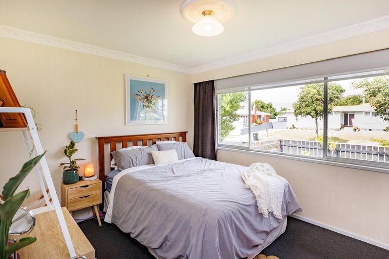 Photo of property in 31 Anakiwa Street, Kelvin Grove, Palmerston North, 4414