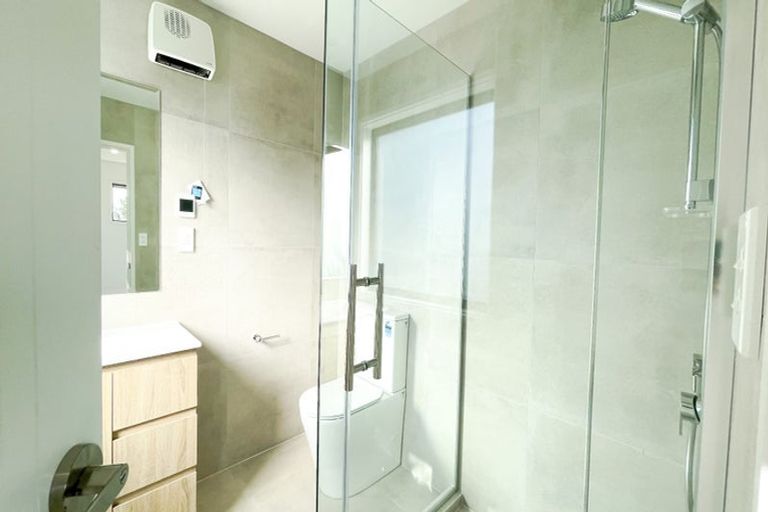 Photo of property in 7c Wellesley Road, Mangere Bridge, Auckland, 2022