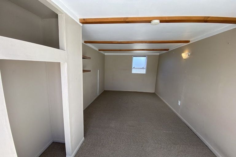 Photo of property in 3 Taradale Road, Marewa, Napier, 4110