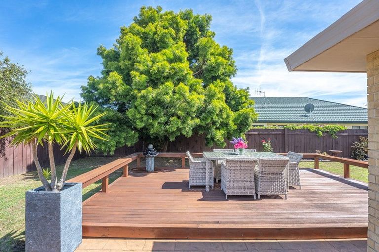 Photo of property in 38 College Drive, Paraparaumu, 5032