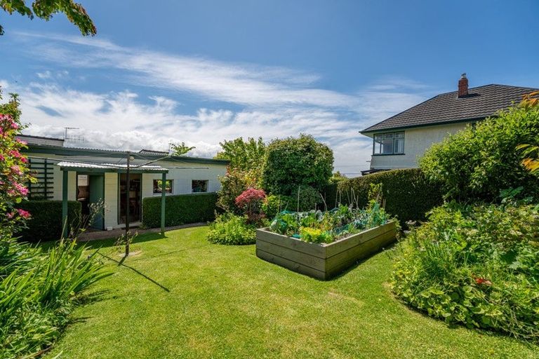 Photo of property in 30a Hull Street, South Hill, Oamaru, 9400