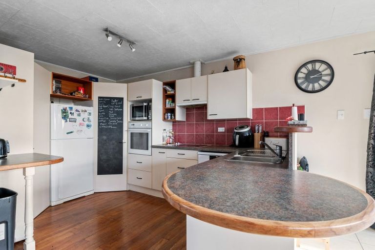 Photo of property in 570 Te Ngae Road, Owhata, Rotorua, 3010