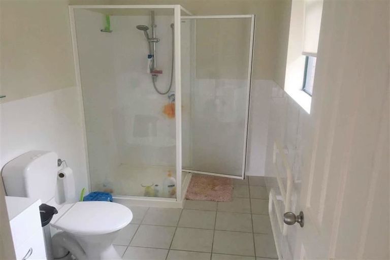 Photo of property in 22 Gendo Avenue, Henderson, Auckland, 0612