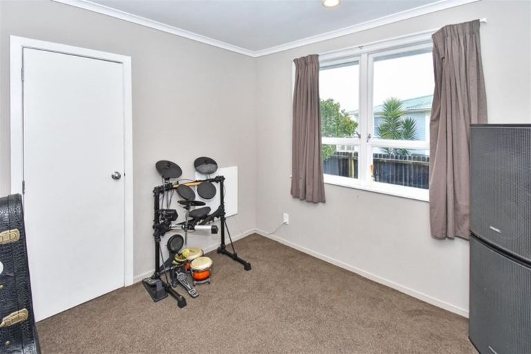 Photo of property in 31 Cargill Street, Papakura, 2110