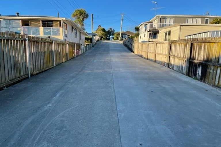 Photo of property in 2/8 Puriri Road, Manurewa, Auckland, 2102