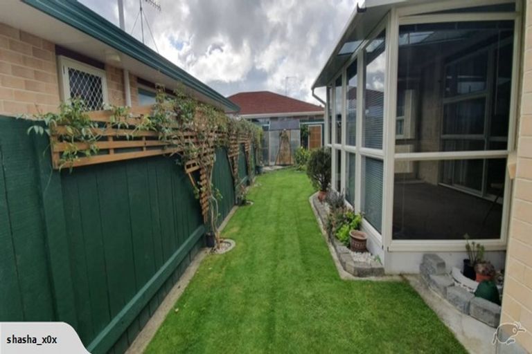 Photo of property in 24 Devon Street, Levin, 5510