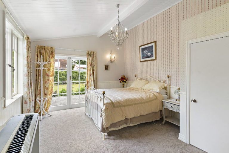 Photo of property in 206 Main Street, Greytown, 5712