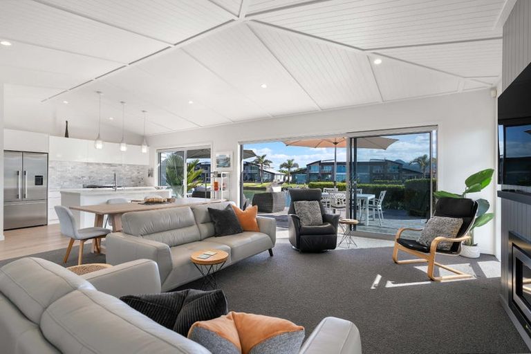 Photo of property in 105 Motu Hei, Pauanui, Hikuai, 3579