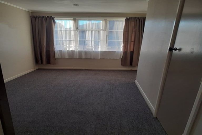 Photo of property in 39 Kenney Crescent, Fairfield, Hamilton, 3214