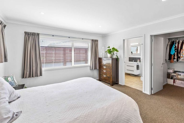 Photo of property in 35 Hamlet Street, Stratford, 4332