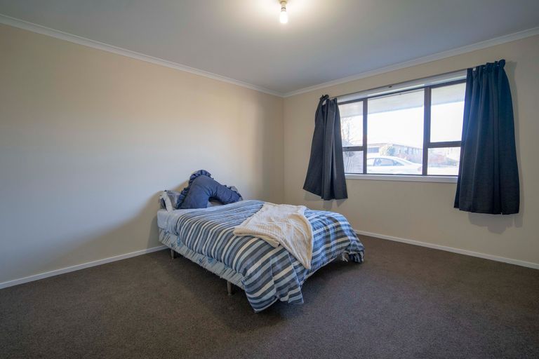 Photo of property in 4 Orkney Street, Waikiwi, Invercargill, 9810