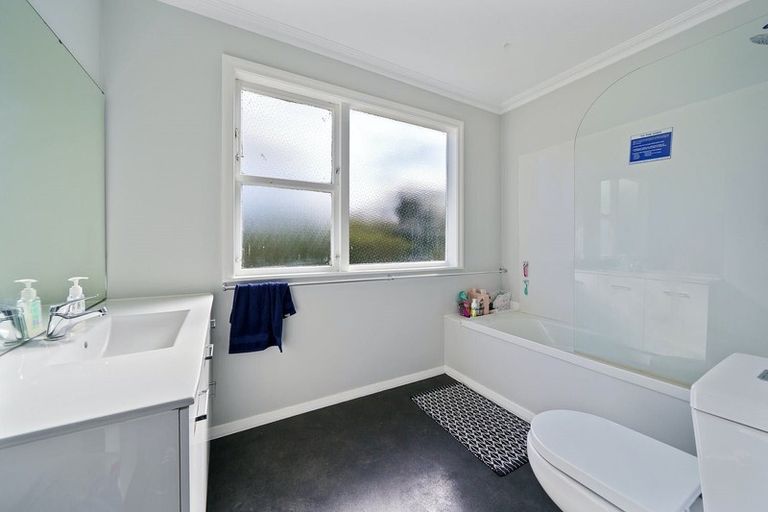 Photo of property in 56 Croydon Street, Karori, Wellington, 6012