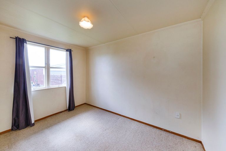 Photo of property in 17 Cavendish Crescent, Awapuni, Palmerston North, 4412