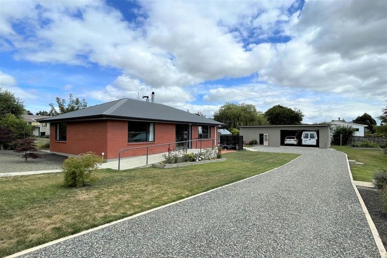 Photo of property in 5 Mill Street, Clinton, 9534