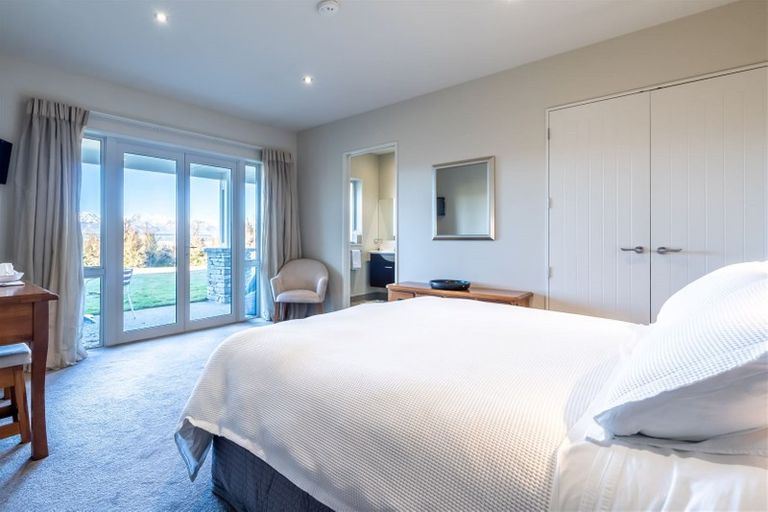 Photo of property in 31 Matheson Crescent, Albert Town, Wanaka, 9305