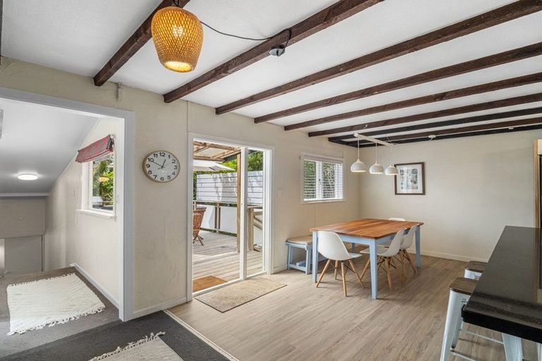 Photo of property in 38 Hythe Terrace, Mairangi Bay, Auckland, 0630