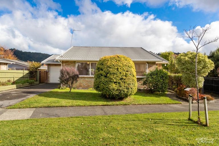 Photo of property in 1/34 Montgomery Street, Stokes Valley, Lower Hutt, 5019