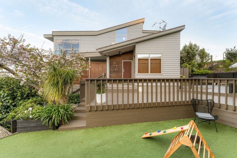 Photo of property in 14 Eyres Place, Ohauiti, Tauranga, 3112