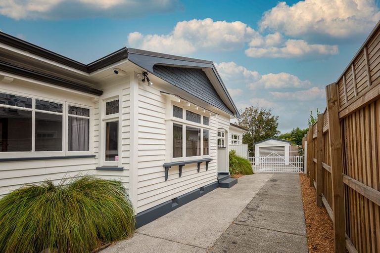 Photo of property in 44 Huxley Street, Sydenham, Christchurch, 8023