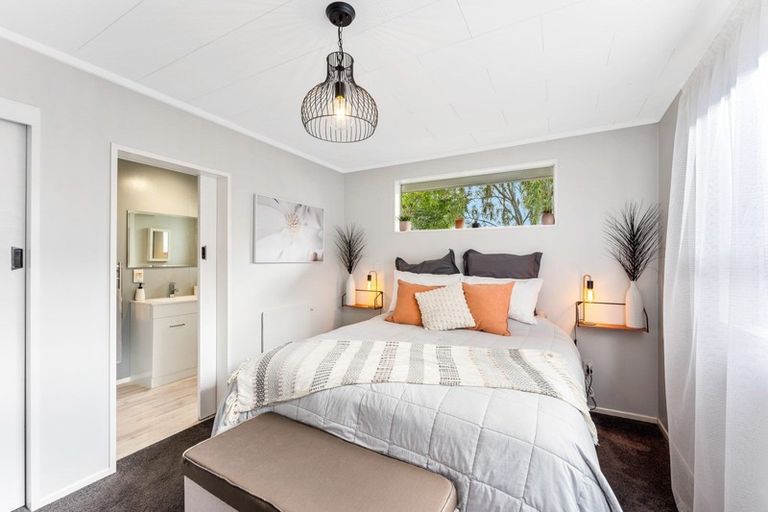 Photo of property in 141 California Drive, Totara Park, Upper Hutt, 5018