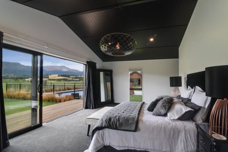 Photo of property in 36 Domain Road, Speargrass Flat, Queenstown, 9371