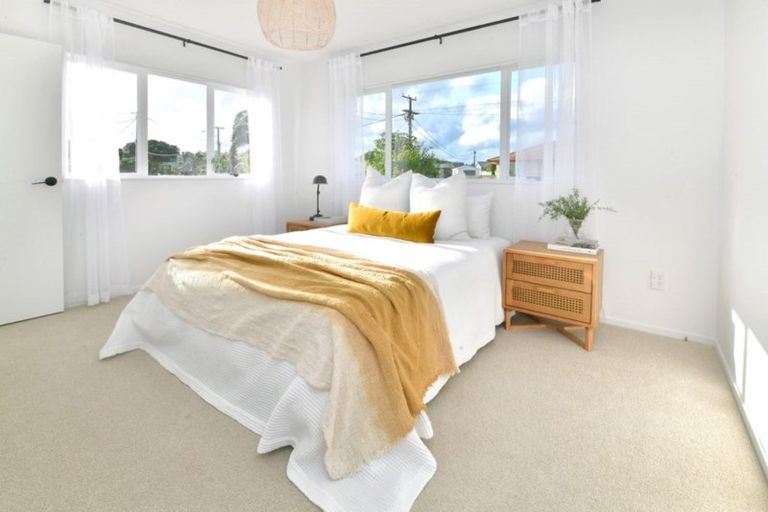 Photo of property in 7 Doment Crescent, Orewa, 0931