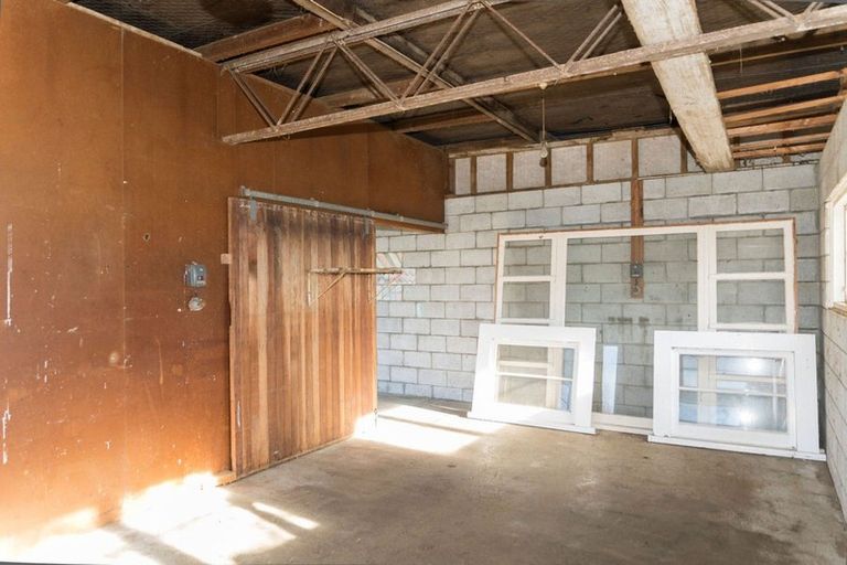 Photo of property in 97 Guy Street, Dannevirke, 4930