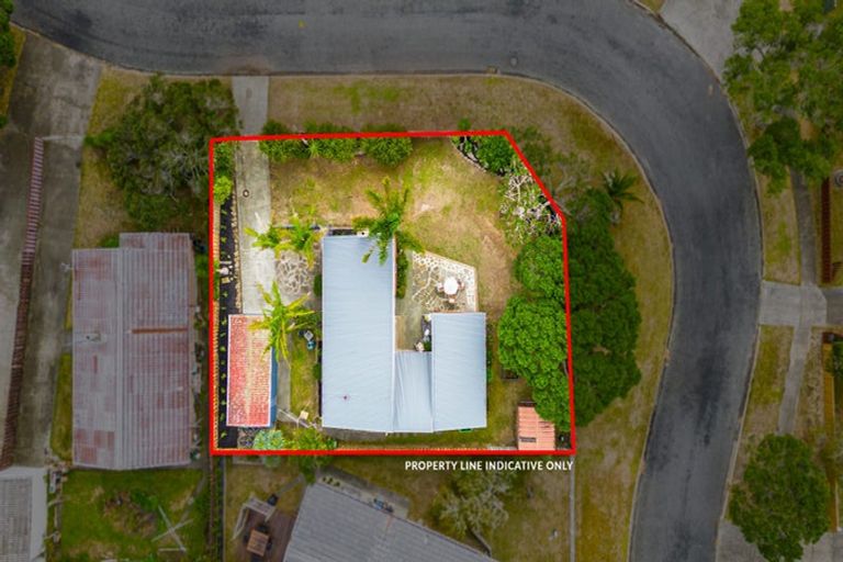 Photo of property in 10 Rakatau Place, Ruakaka, 0116