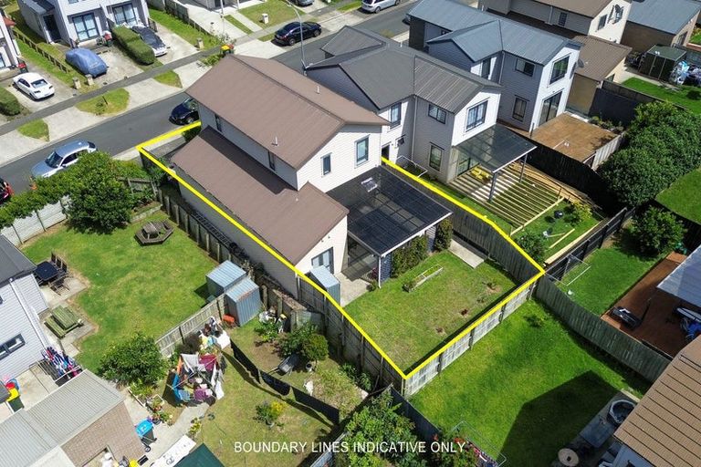 Photo of property in 16 Kuparu Street, Weymouth, Auckland, 2103